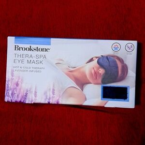 NWT Brookstone Thera-Spa Eye Mask